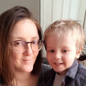 Meet your Posher, Cynthia